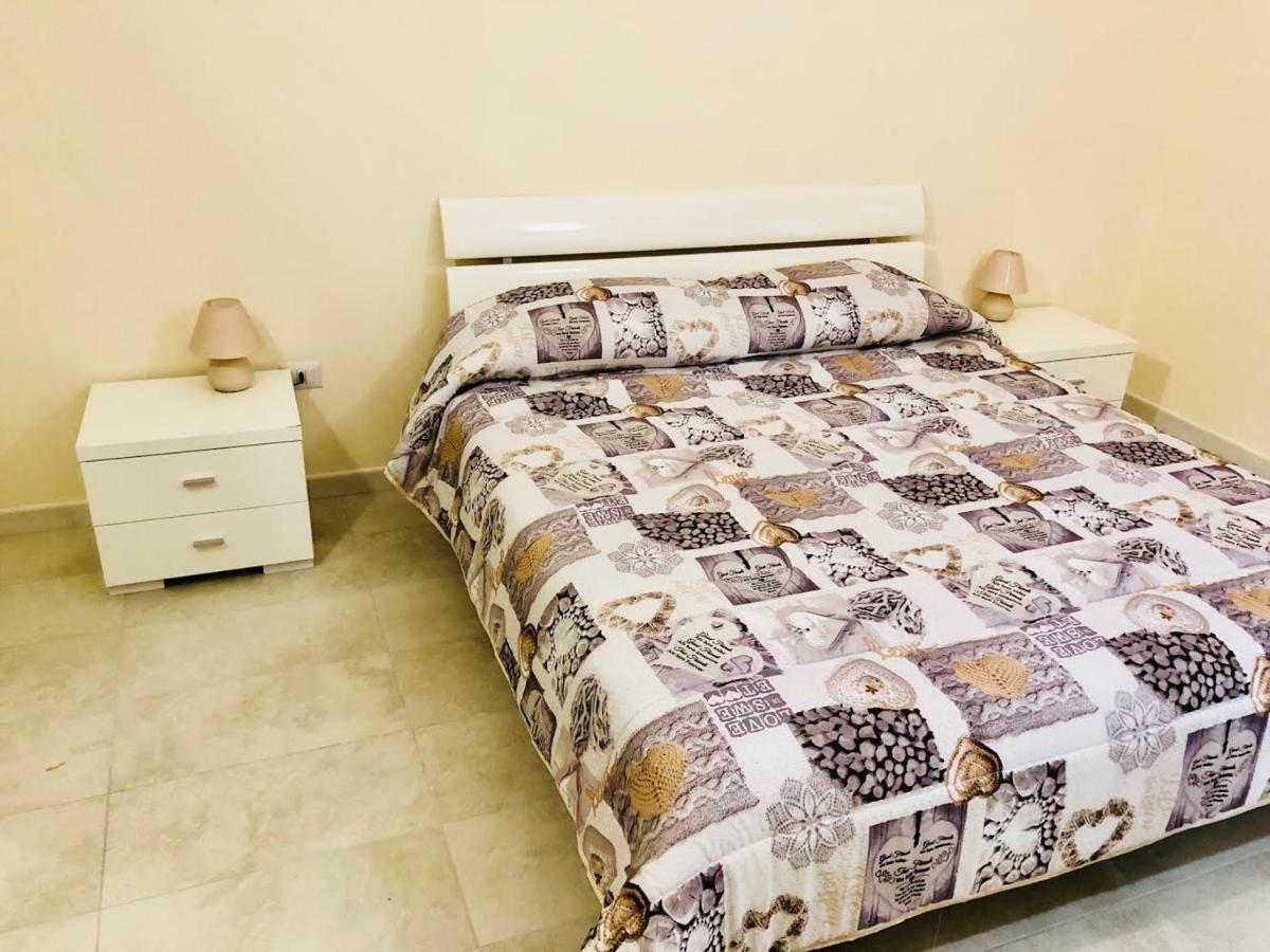 Sogni D'Oro Apartman Bari Kültér fotó